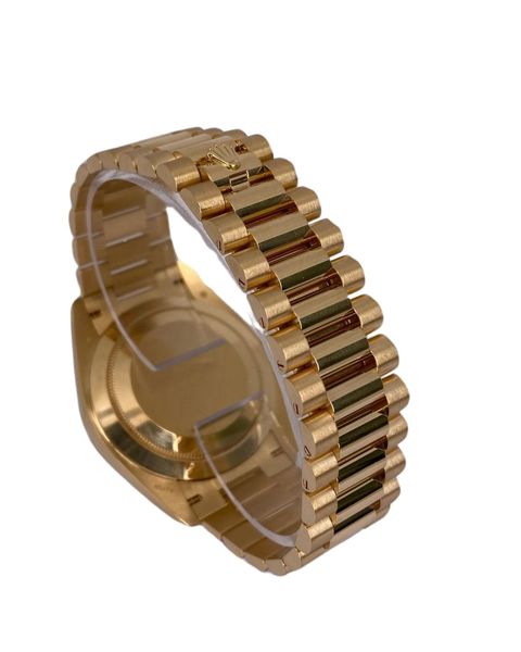 Rolex Day-Date 40 228238